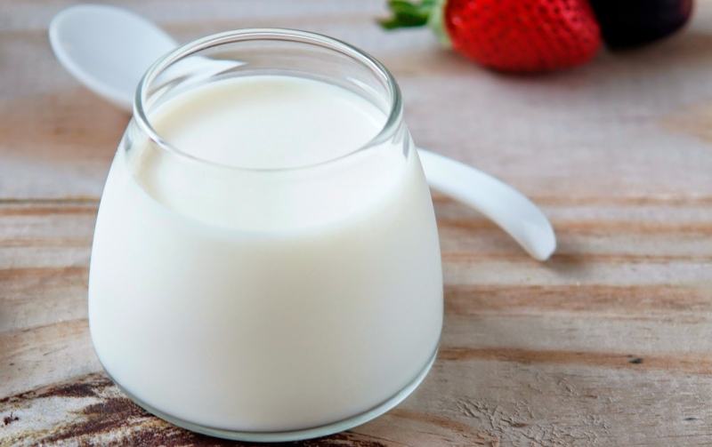 Milk is one of the most used weight gain and bodybuilding foods in recent decades.