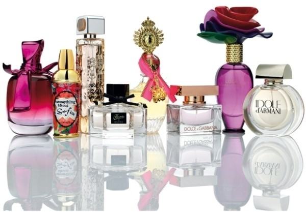 A perfume bottle will be a gift to make the woman you love more attractive.