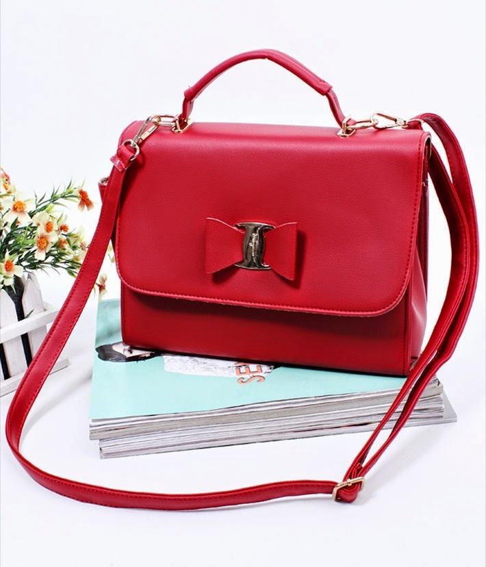 A suitable handbag will make her always confident when carrying it with her, also a great gift.