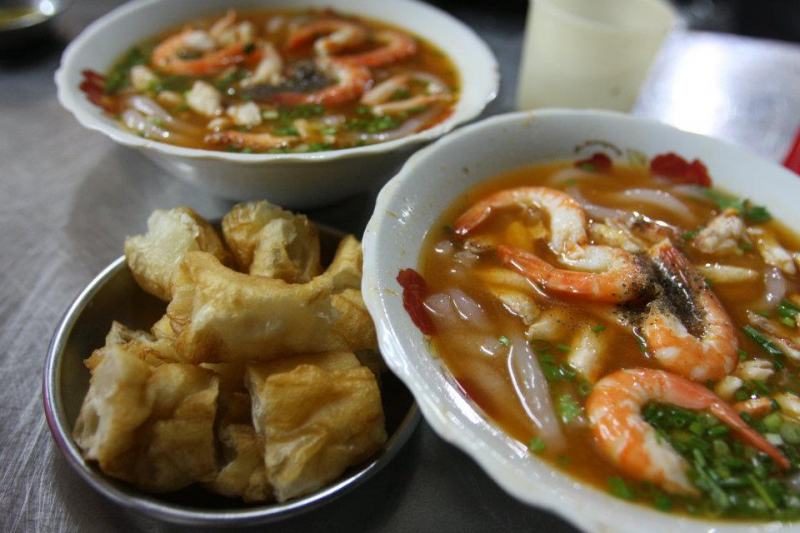 Hoang Lan crab soup cake - Vinh Vien