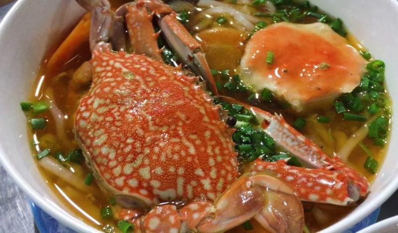 Ngoc Lam crab soup cake
