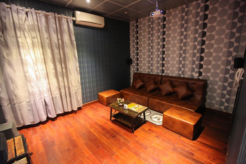 Movie cafe – Private dating place in Hanoi