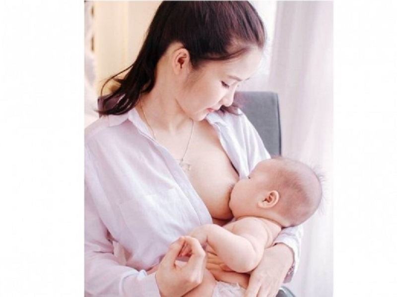 Breastfeeding babies help increase breast milk production