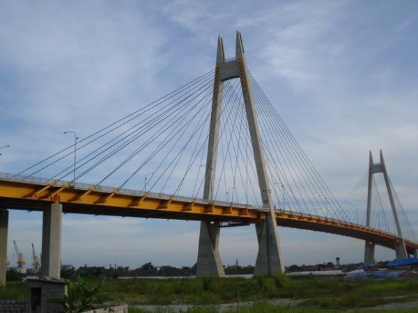 Bridge Kien