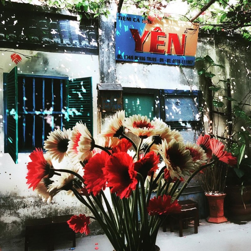 YEN . Coffee Shop