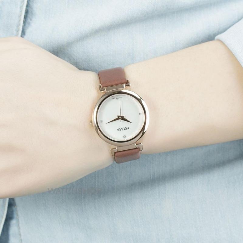 Watches for women who love minimalism