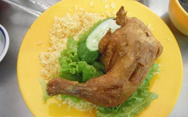 Fried chicken rice restaurant 142