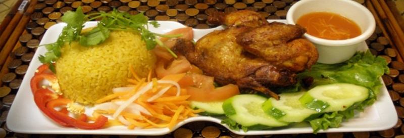 If you want to eat delicious chicken rice, you have to go to Hainan chicken rice