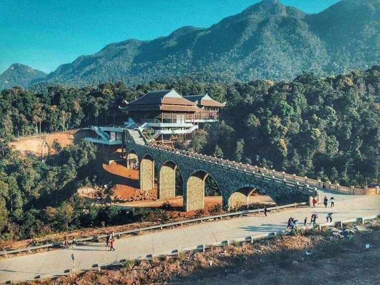 Yen Tu Mountain - Quang Ninh