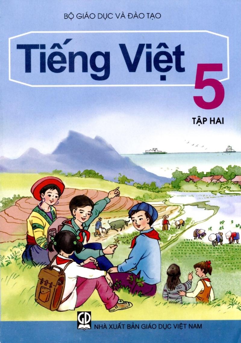 The cover of the book Vietnamese 5, volume two is beautifully decorated