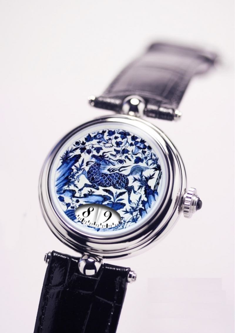Angular Momentum dragon-shaped porcelain watch