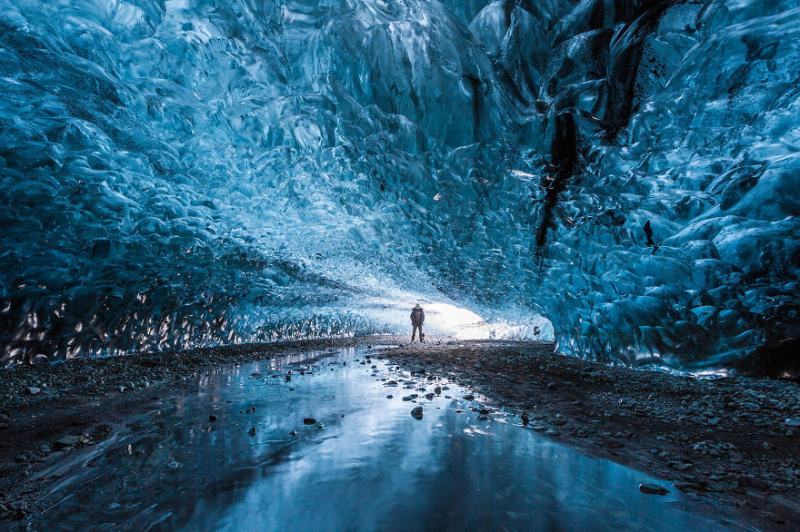 Skaftafell Ice Cave (Iceland)