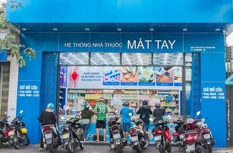 Mat Tay drugstore