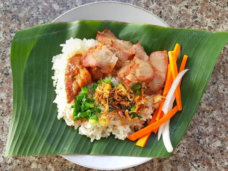 Sticky rice with braised meat