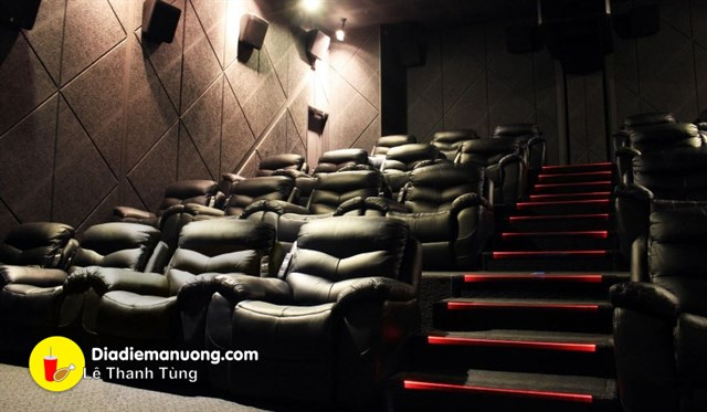 CGV Cinema - Crescent Mall is rivew by place to eat
