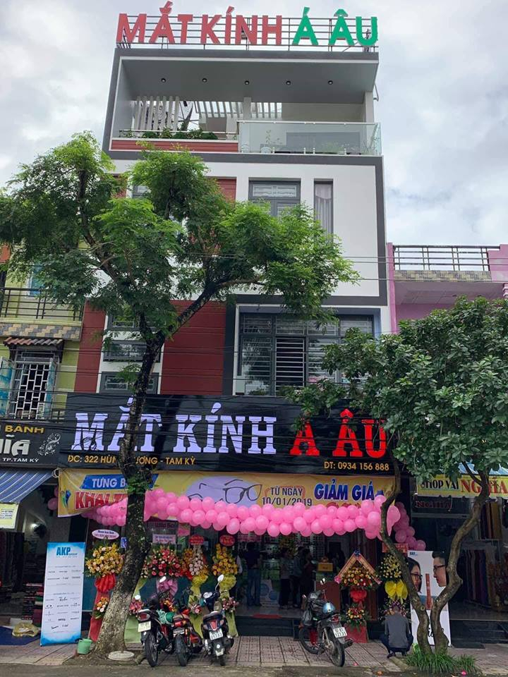 Eye Glass Asia - Au is located on Tam Ky - ﻿Quang Nam street specializing in trading, warranty and repair of fashionable sunglasses, prescription glasses...