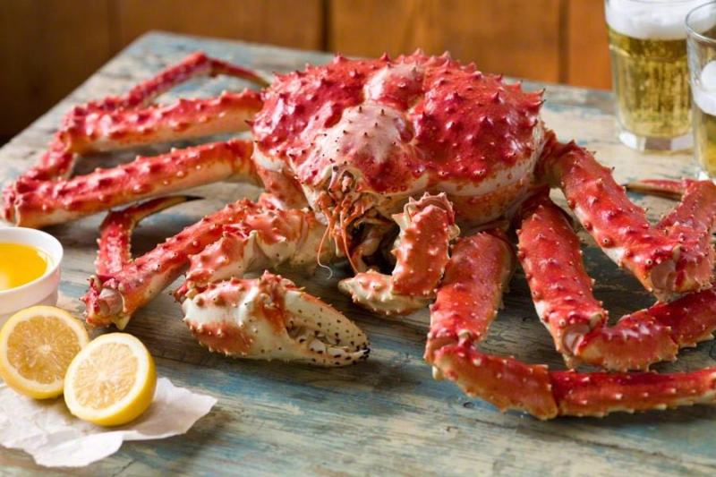 Super big, super delicious king crab