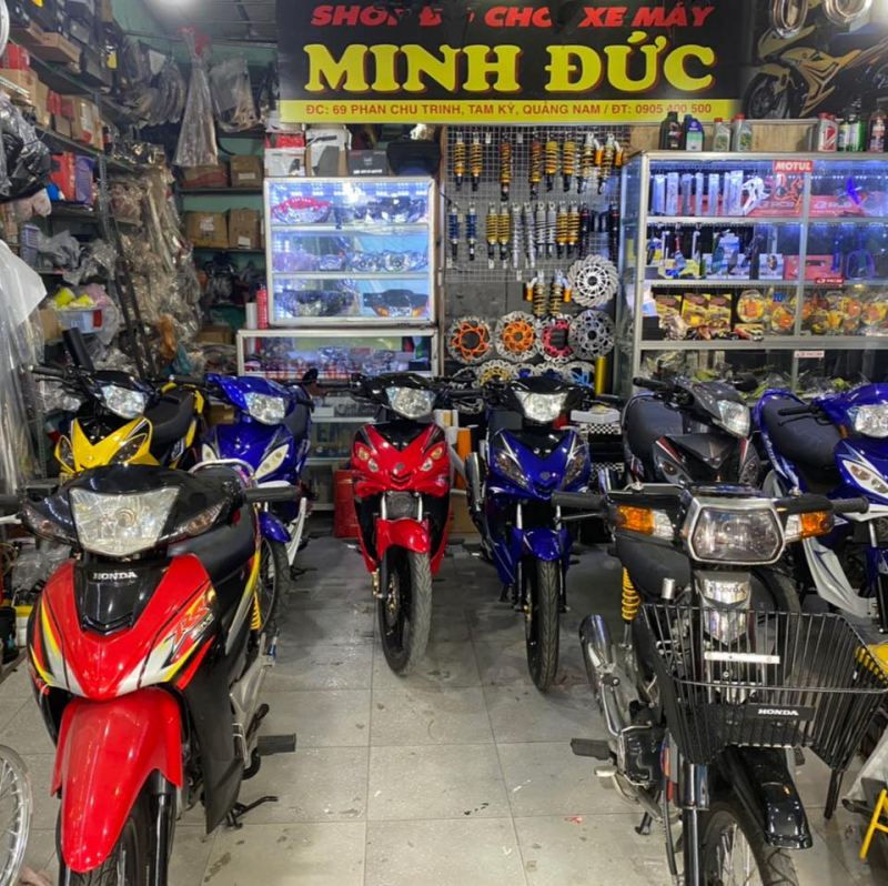 Minh Duc motorcycle toy shop