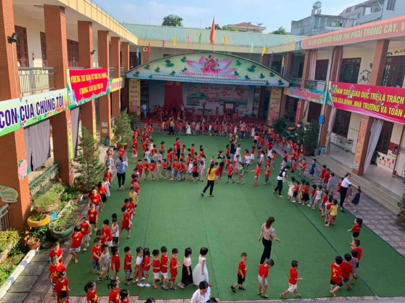 Phung Chi Kien Kindergarten - Bac Kan