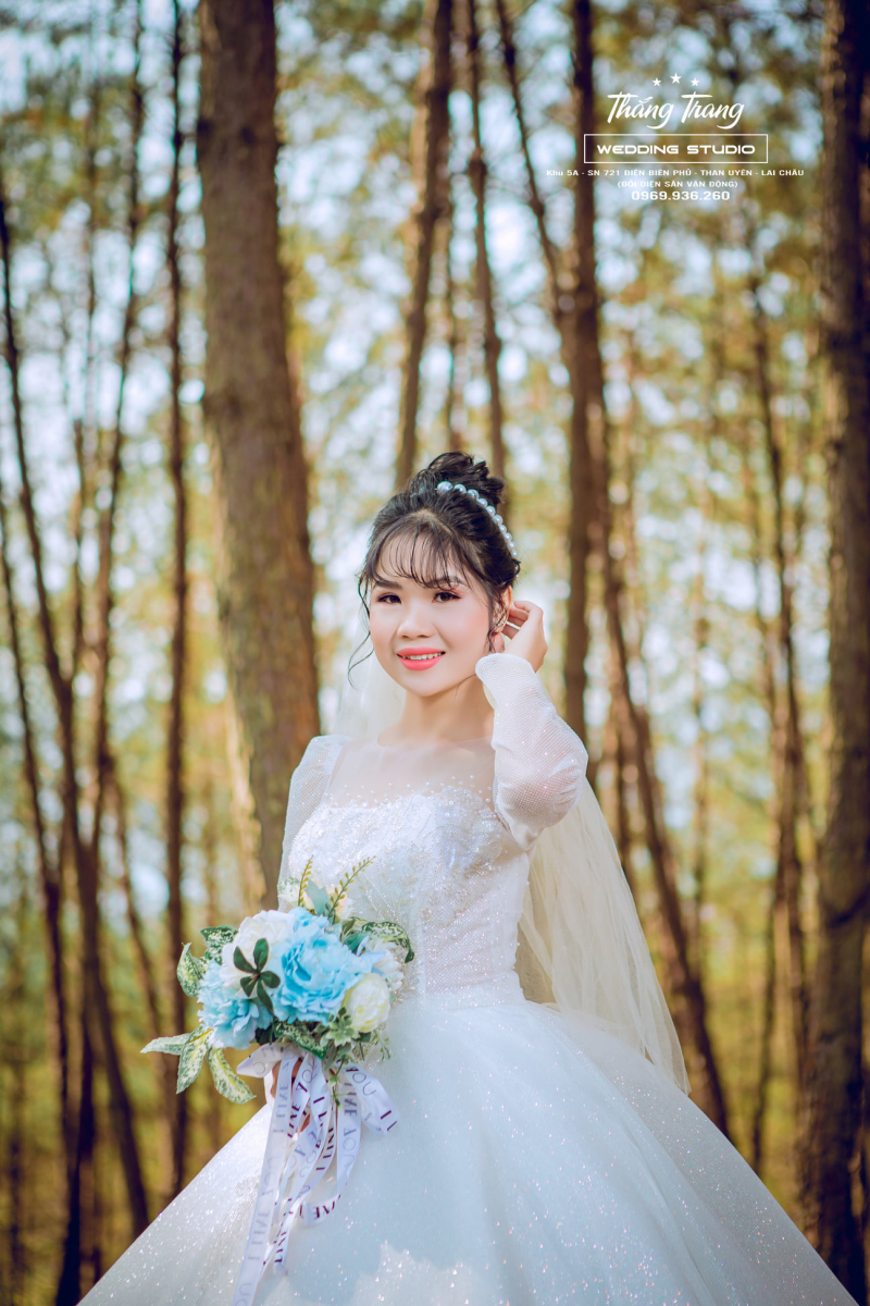 Thang Trang Wedding Dress