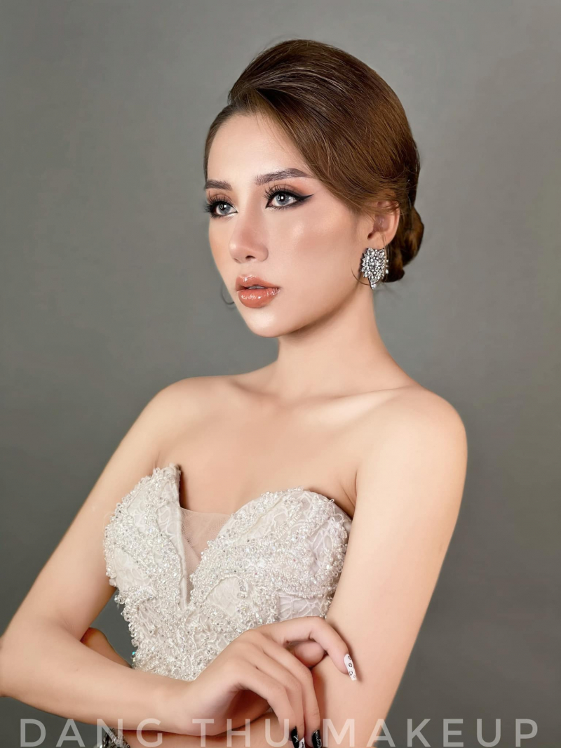 Phuong Chi Makeup Academy