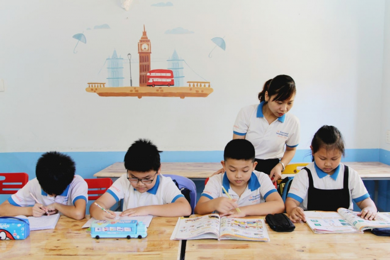 Teaching activities at Supermind Foreign Language Center