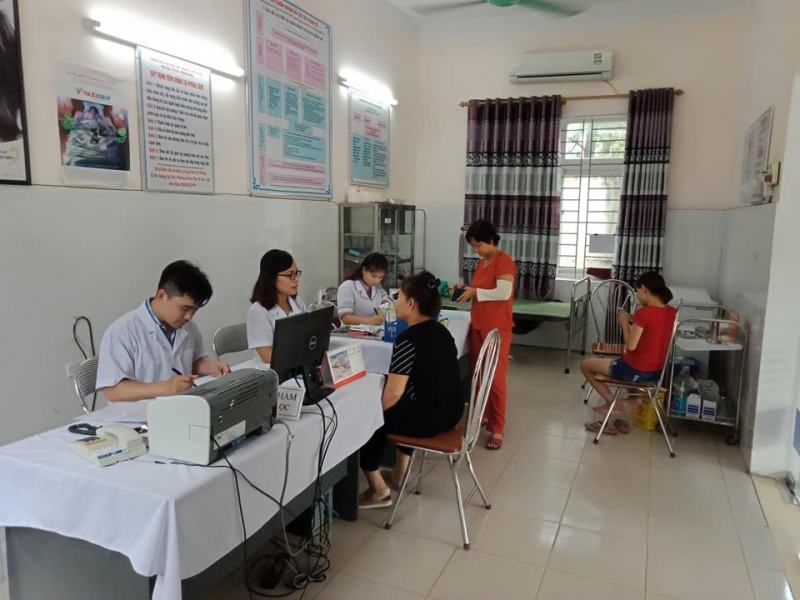 Vaccination room at City Health Center. Vinh