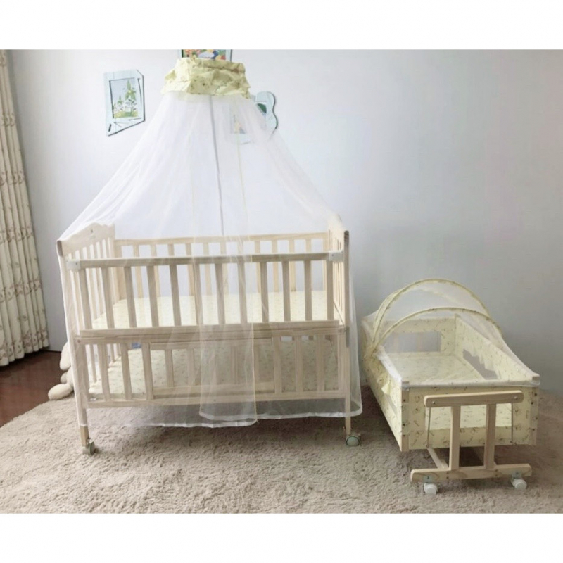 Mamago's wooden baby crib