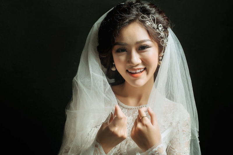 Nguyen Cuong Wedding Dress