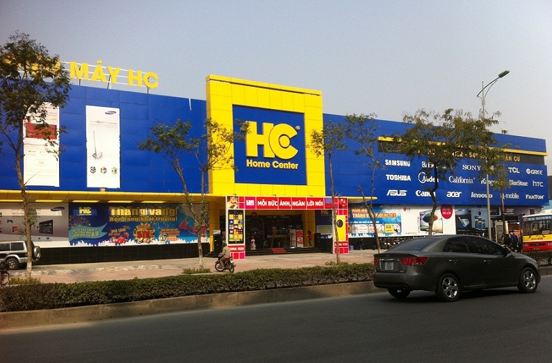 The facade of HC electronics supermarket - Nguyen Van Cu