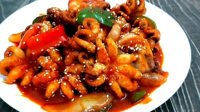Sauteed Spicy Octopus