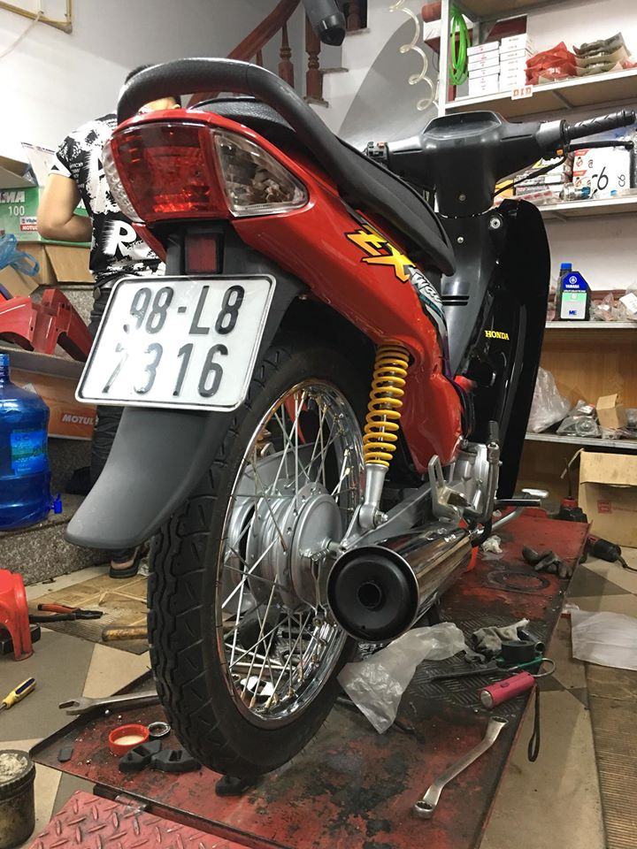 Ngo Dong Hi-Tech Motorcycle Repair and Maintenance Center