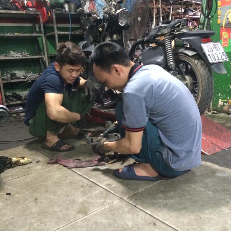 Hoang Thai Motorcycle Repair