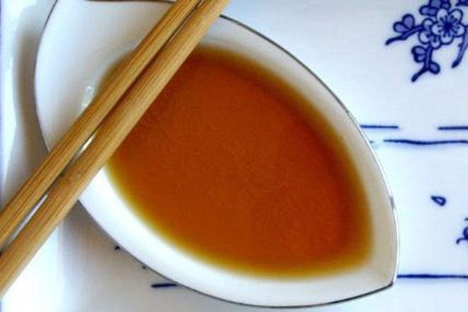 Pour a moderate amount of fish sauce when using