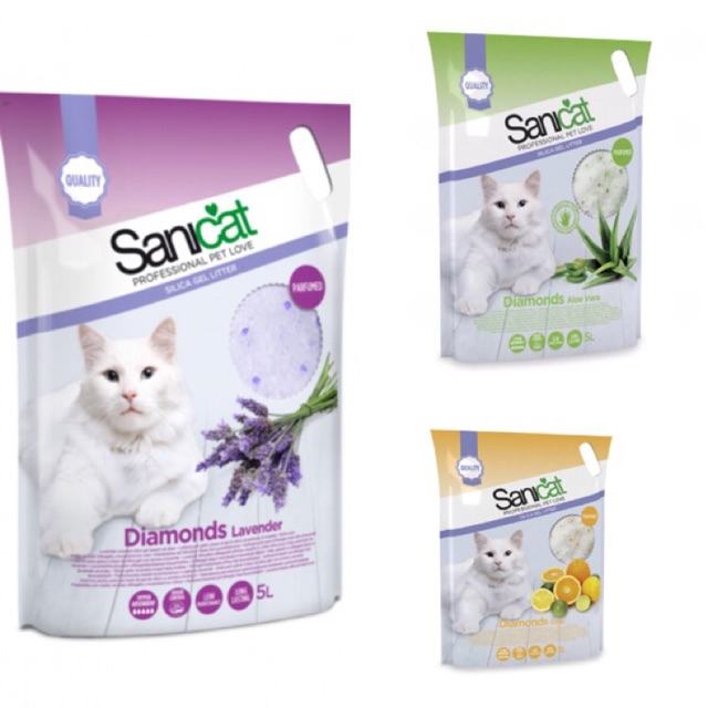 Sanicat . desiccant glass sand for cats