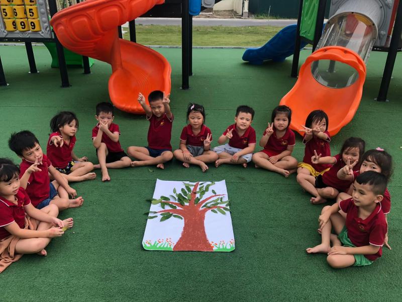 The activities in the classroom are very fun, while playing and learning so that the child does not get bored.