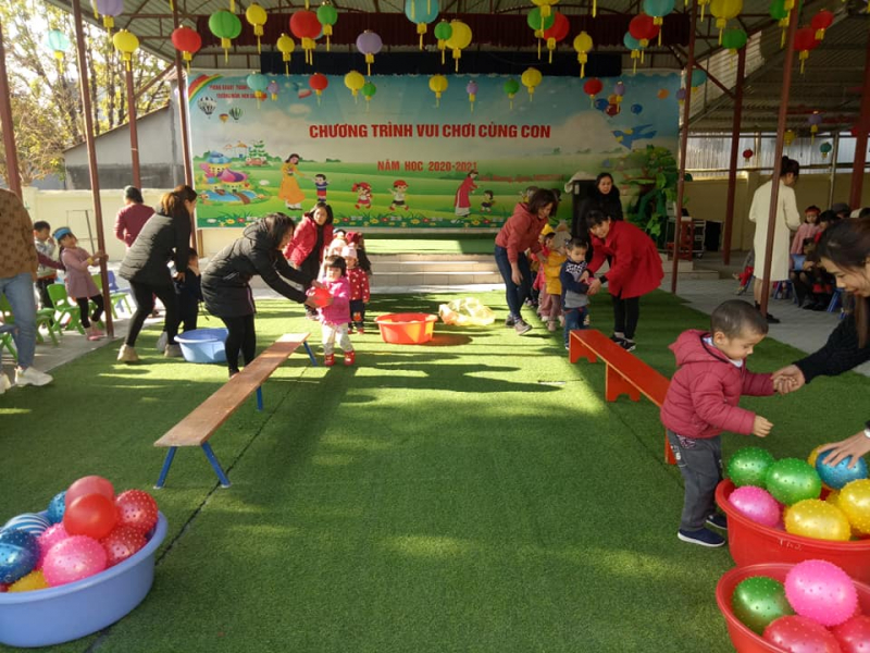 Children's activities at Sao Sang MN school