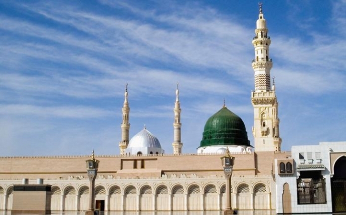 Al - Masjid an - Nabawi