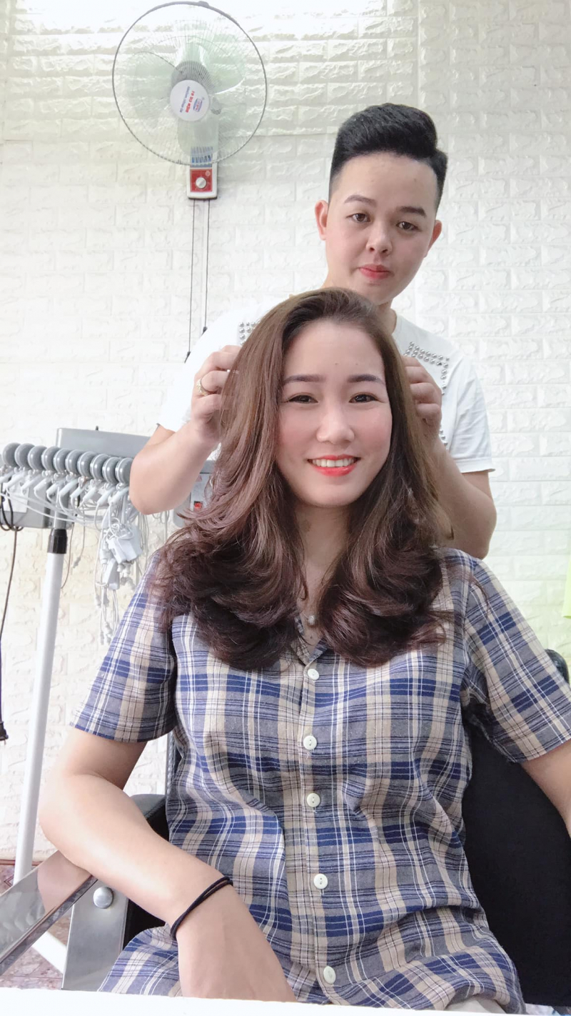 Cuong stylist hair institute