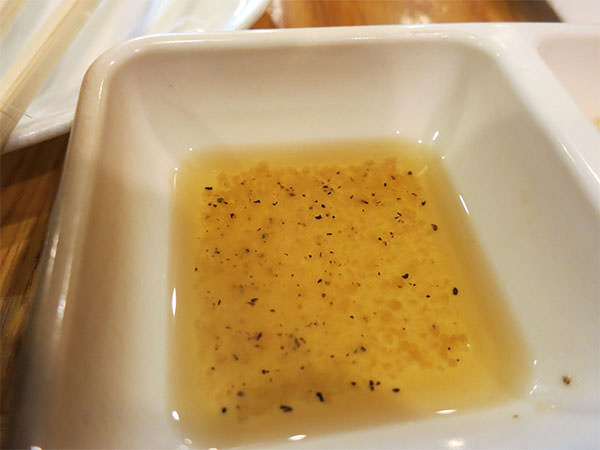Roasted salt with sesame oil
