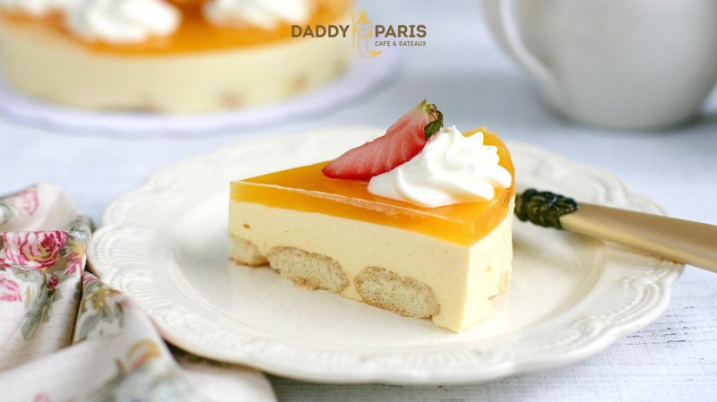 The flavor blends between the mild sourness of orange, pineapple, passion fruit, the aroma of coconut or the sweetness of mango and strawberry - That's the charm of Daddy Paris.