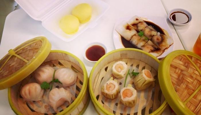 Dimsum is stored in small wooden baskets. Photos from the Internet