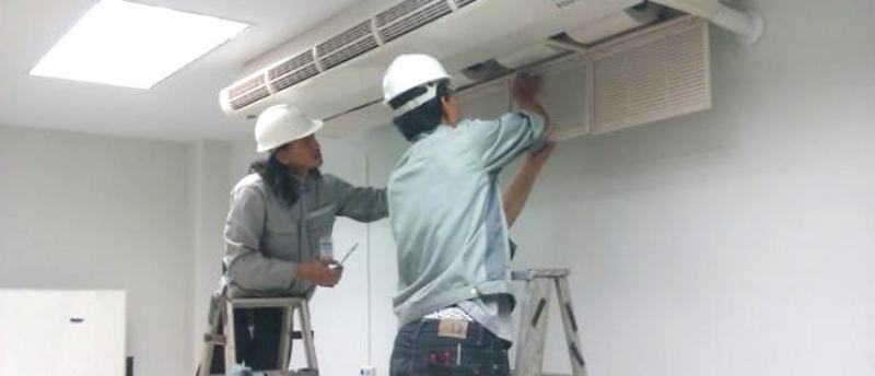 Not only serving the family, the shop is also ready to repair large air conditioning systems in companies and offices.