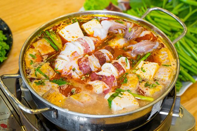 Thuan Phuc Squid Hot Pot Restaurant