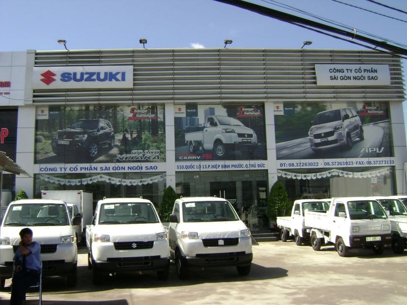 Spacious repair workshop, modern equipment is the plus point of Suzuki Saigon Star.