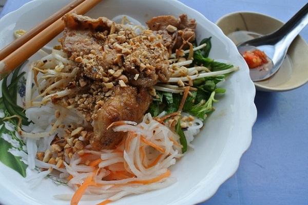 Stir-fried beef vermicelli (Illustrated image)