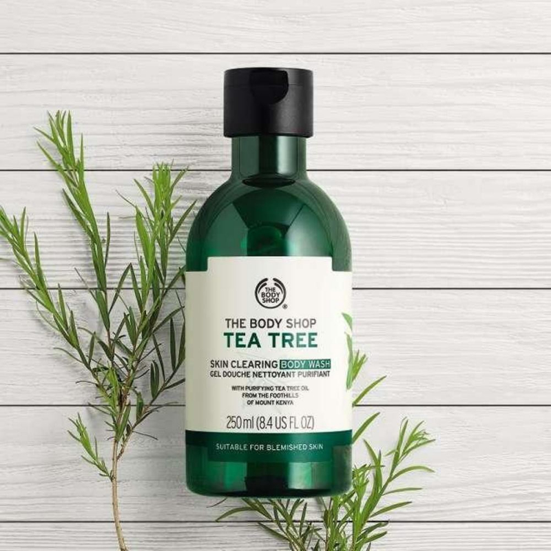 Tea Tree Body Wash is refreshing and non-foaming to help fight bacteria and effectively treat inflammatory acne