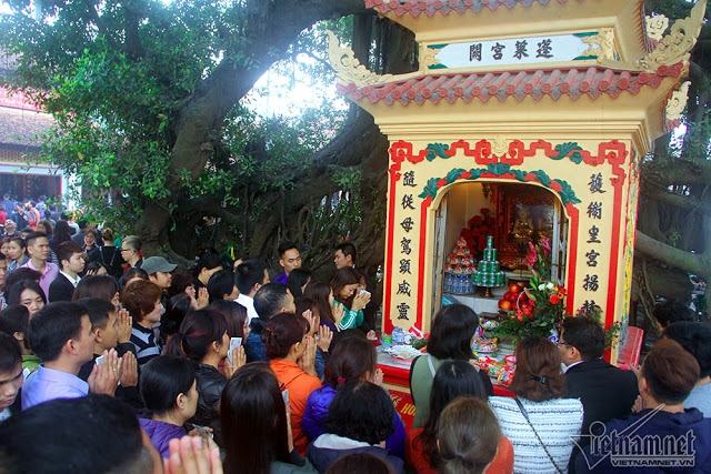 Experience going to Phu Tay Ho ceremony, how to buy ceremony, pray for fortune