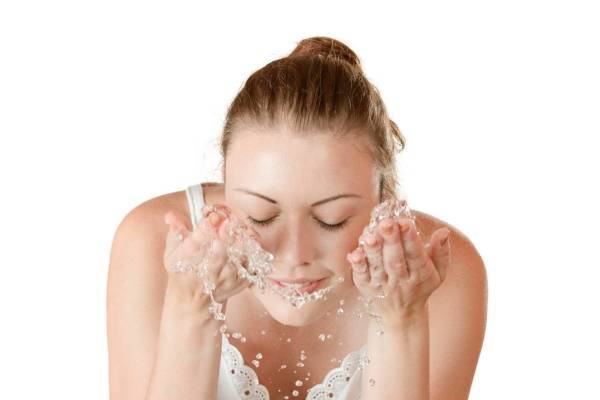 Wash your face regularly to keep your skin clear